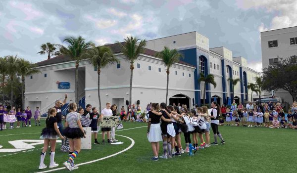 Rosarian Academy Middle School Celebrates Field Day
